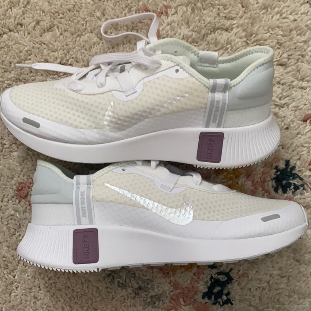 Nike 72’s- Women’s size 11